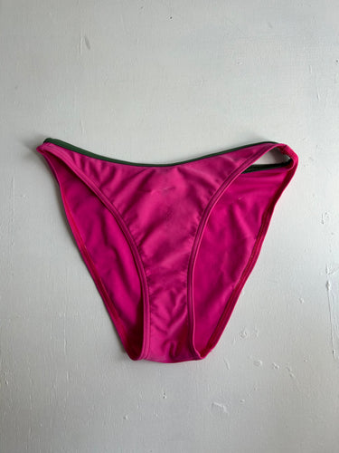 Medium waisted pink bikini bottom (S)