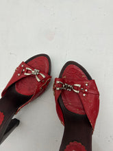Load image into Gallery viewer, Red croco platforms heels mules (36)