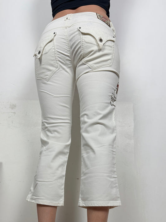 White low rise embroidered denim capri pants (M/L)