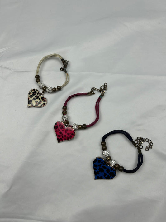Heart pendant cord bracelet