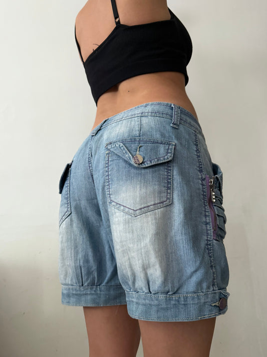 Blue denim low rise mini short (L)