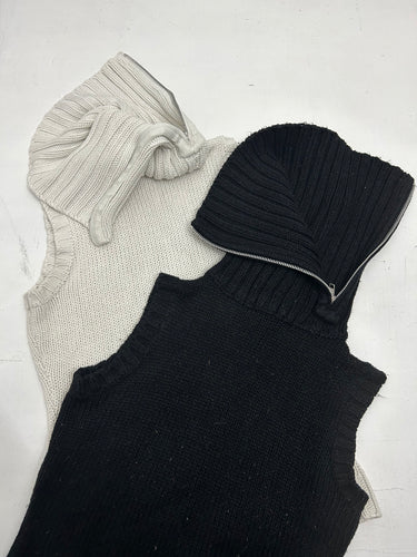Black zip up turtleneck stretchy knitted top jumper y2k vintage (S/M)