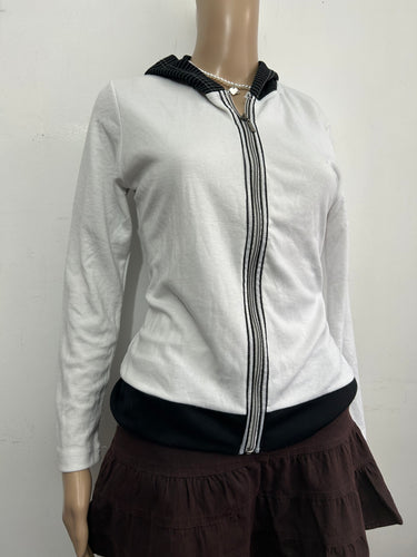White 90s y2k vintage zip up  sporty cotton sweatshirt (S/M)