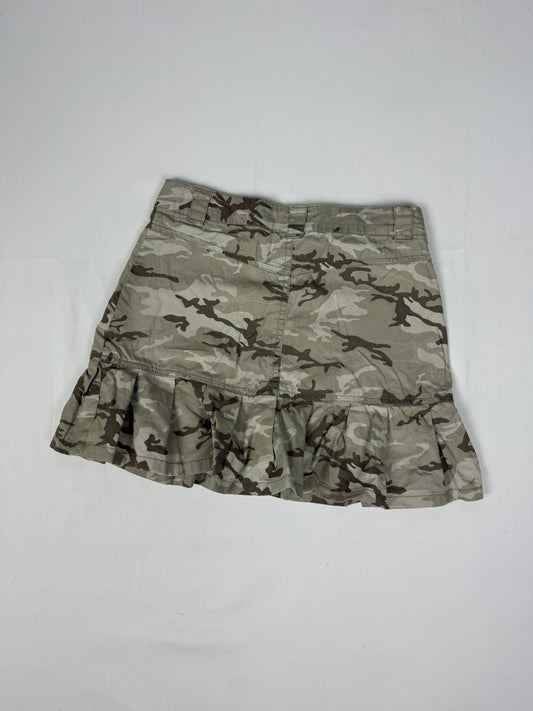 Khaki camo pleated mini skirt (XS)