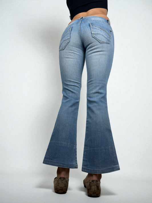 Blue denim low rise flared pants (XS)