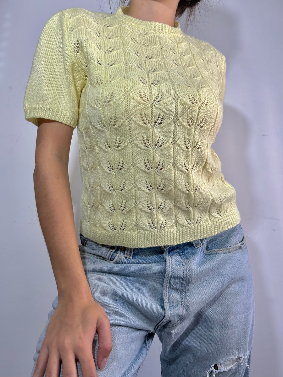 Yellow knitted jumper tee (S/M)
