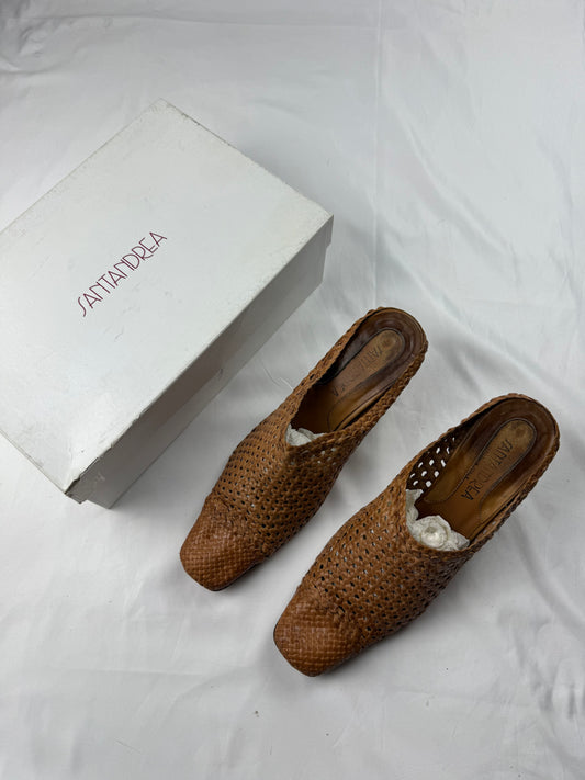 Brown real leather square toes kitten heels mules (39)