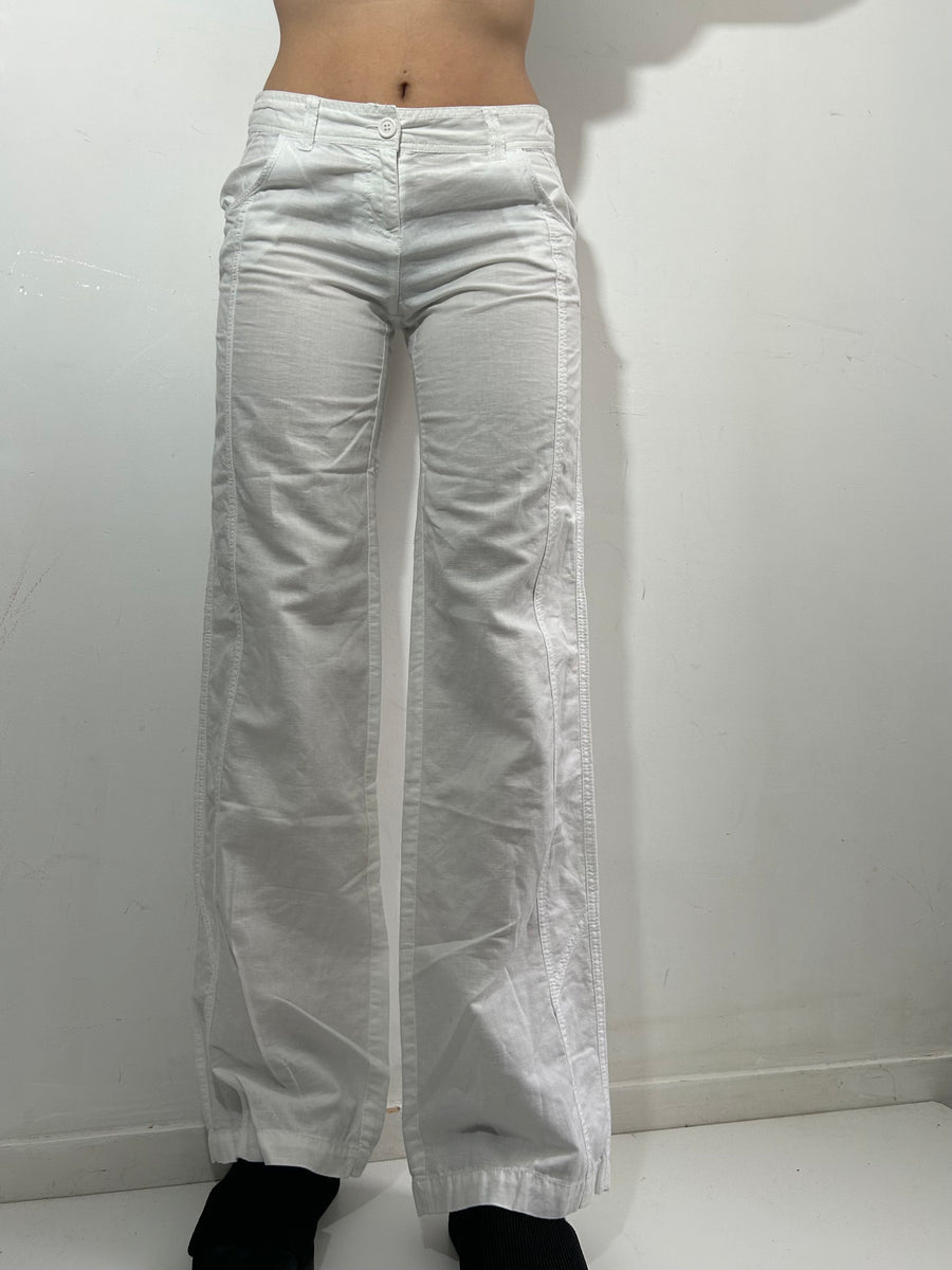 White low /mid waisted bootcut flared linen pants (M)