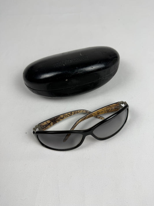 Black & silver logo sunglasses