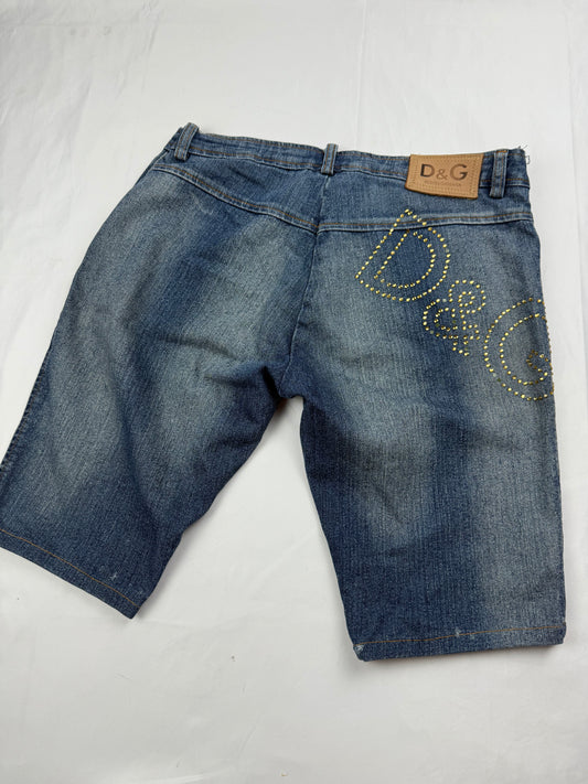 Blue denim low rise mid short (M)