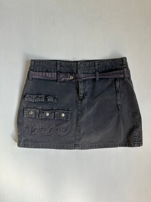 Grey denim cargo low rise mini skirt (S)