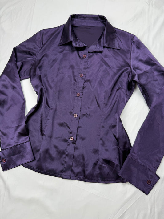 Purple silky tight fit long sleeves shirt (S/M)