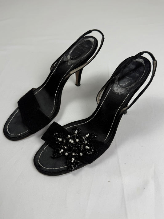 Black pearls flower appliquée open toes heels (37.5)