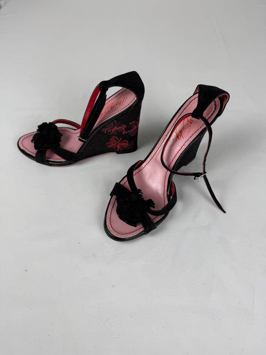 Black graphic wedge heels (37)