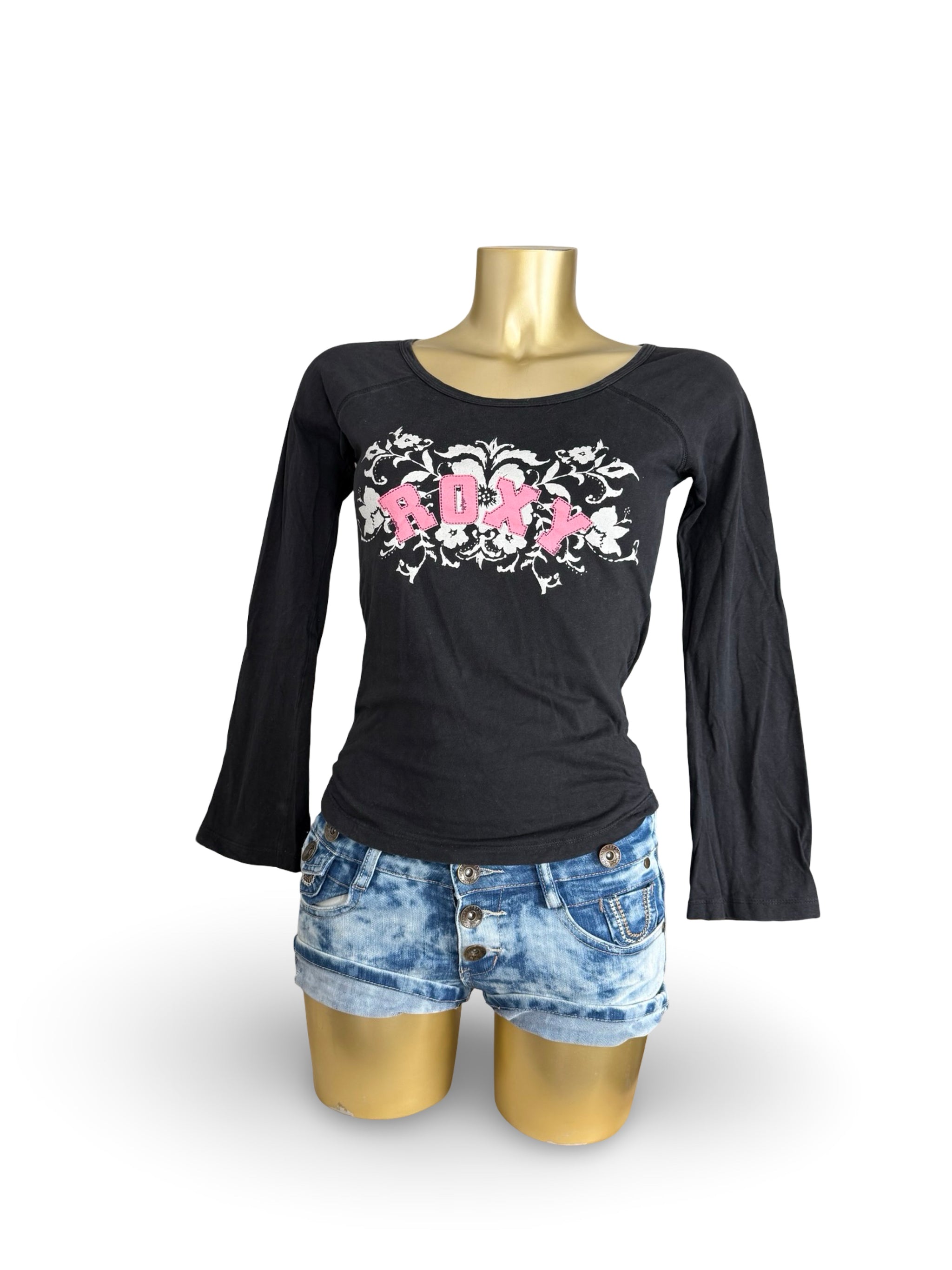 Black graphic 100% cotton long sleeves top (M)