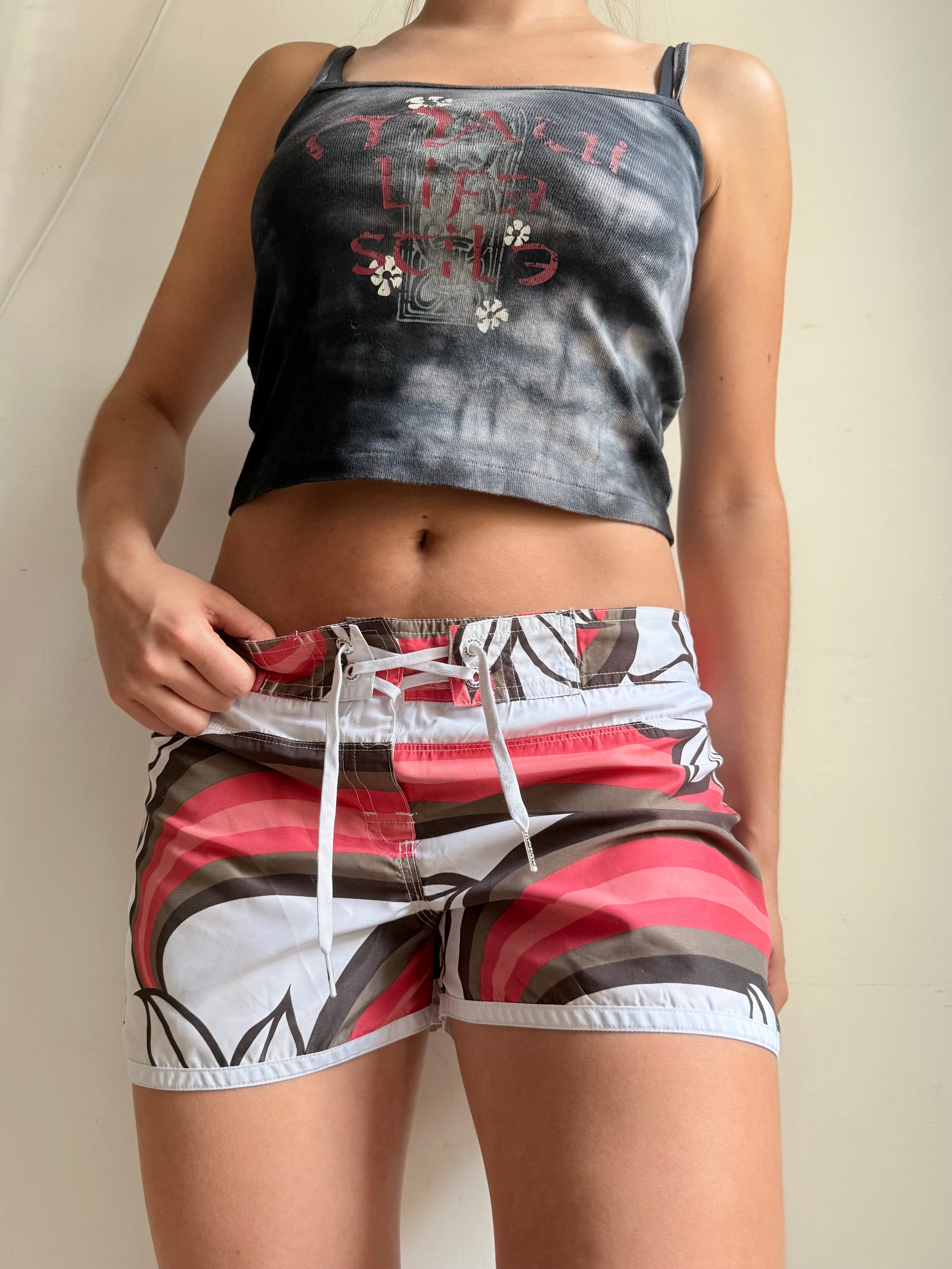 Graphic beachwear mini short (L)