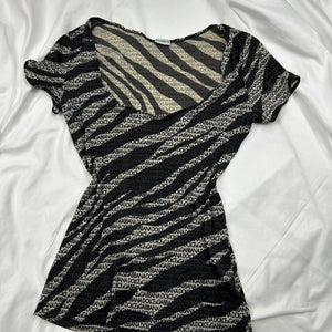 Zebra print lycra logo stretchy tee (M)
