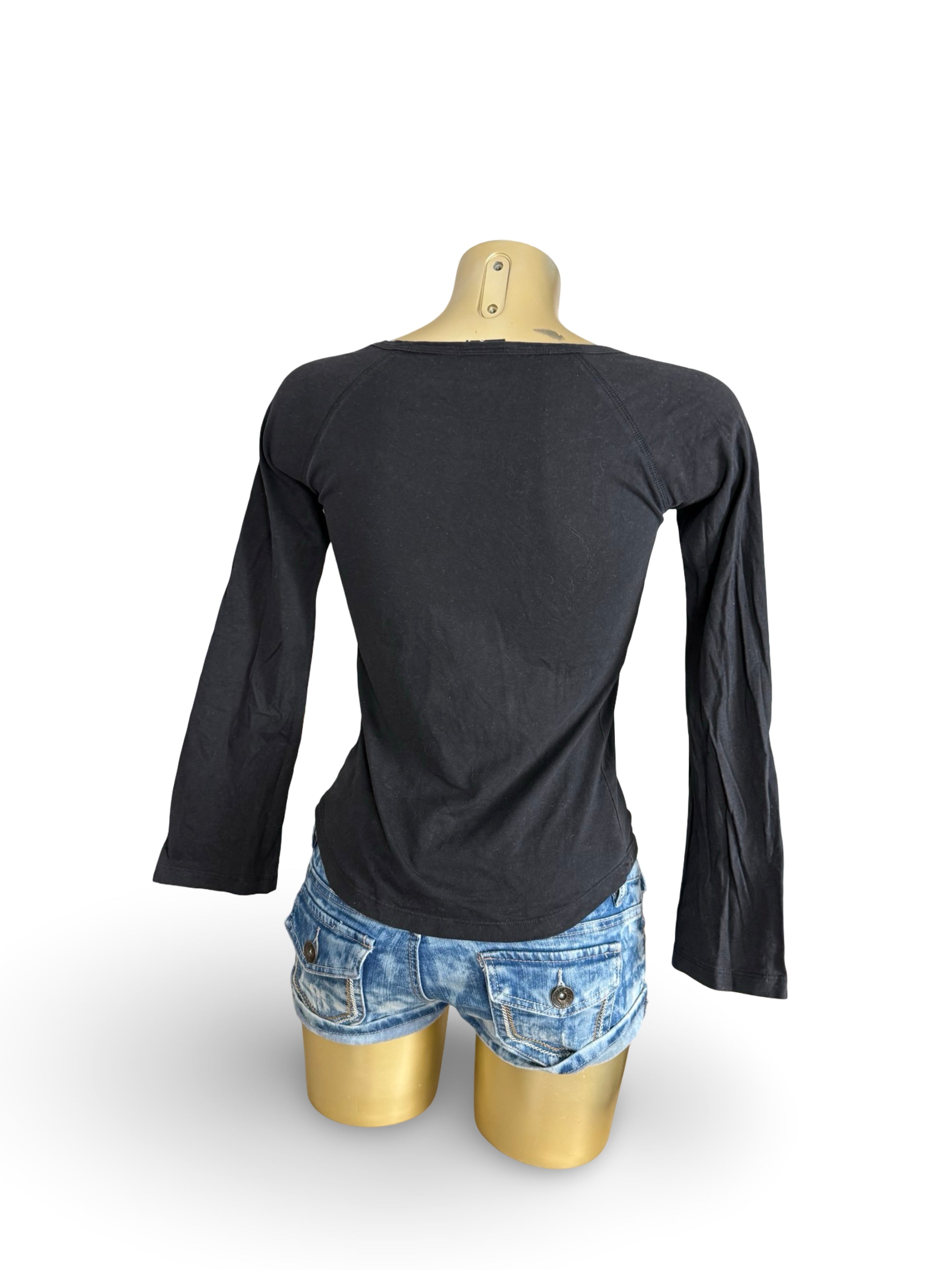 Black graphic 100% cotton long sleeves top (M)