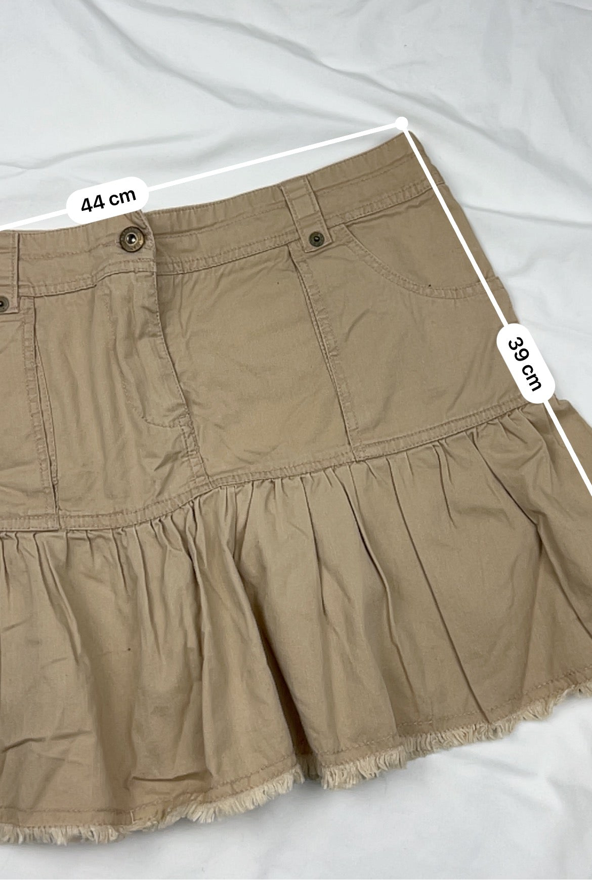 Beige denim low rise pleated mini skirt (L/XL)