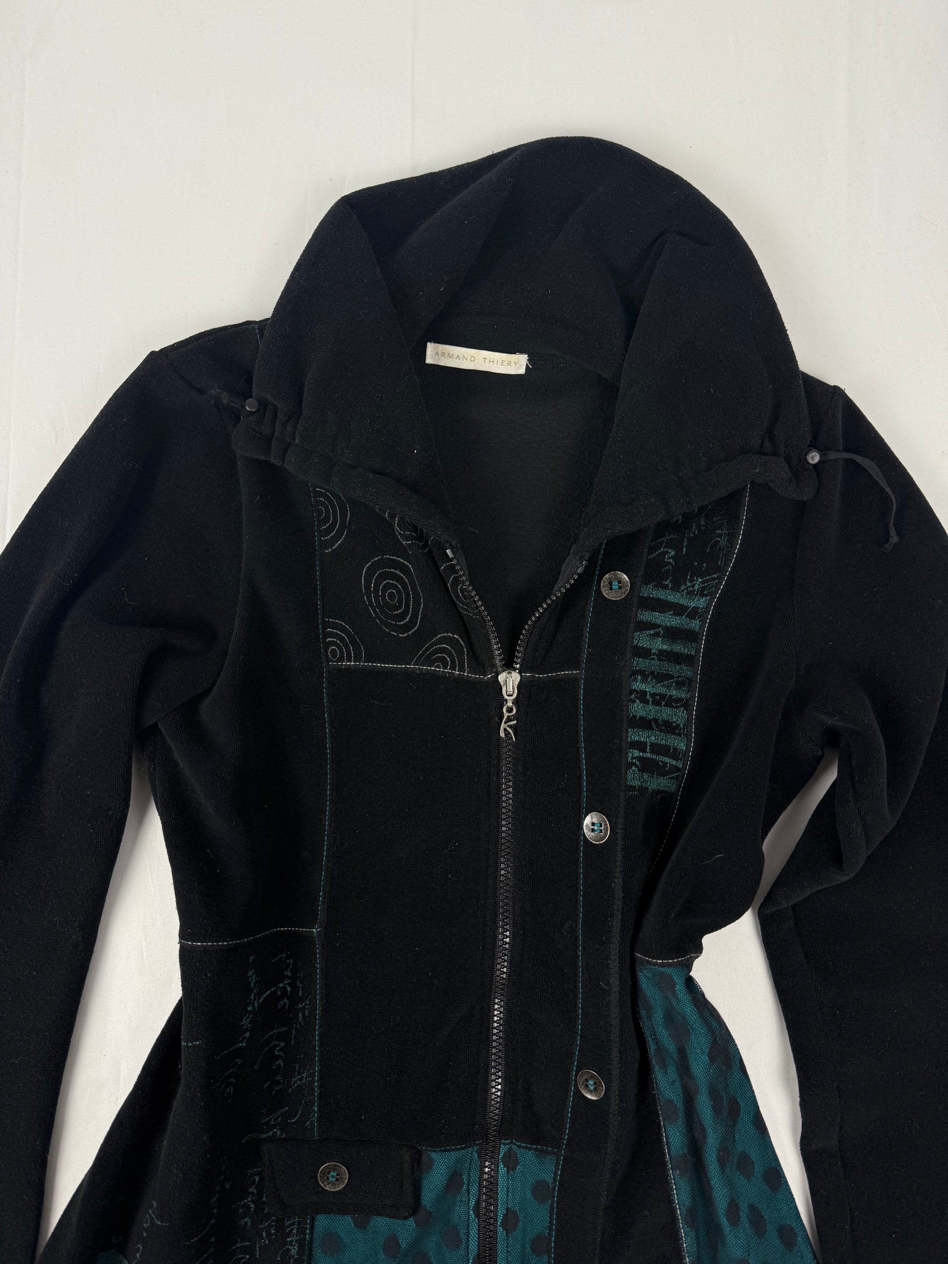 Black fleece patchwork tight fit zip up jacket (M)