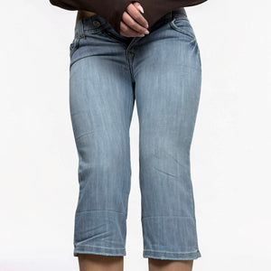 Blue denim cotton low rise crown capri pants (XS)