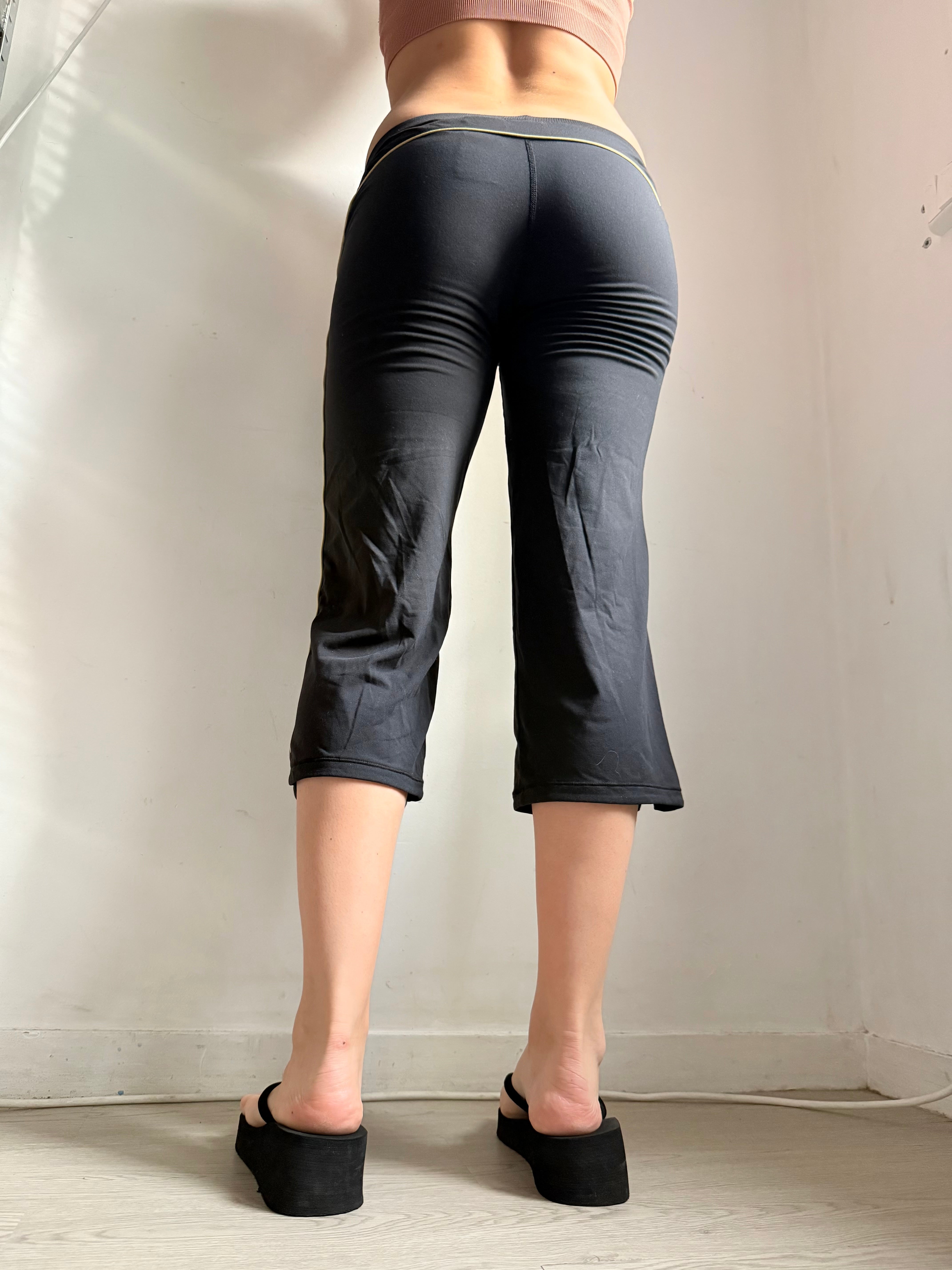 Pantalon droit taille basse en jean noir (XS)