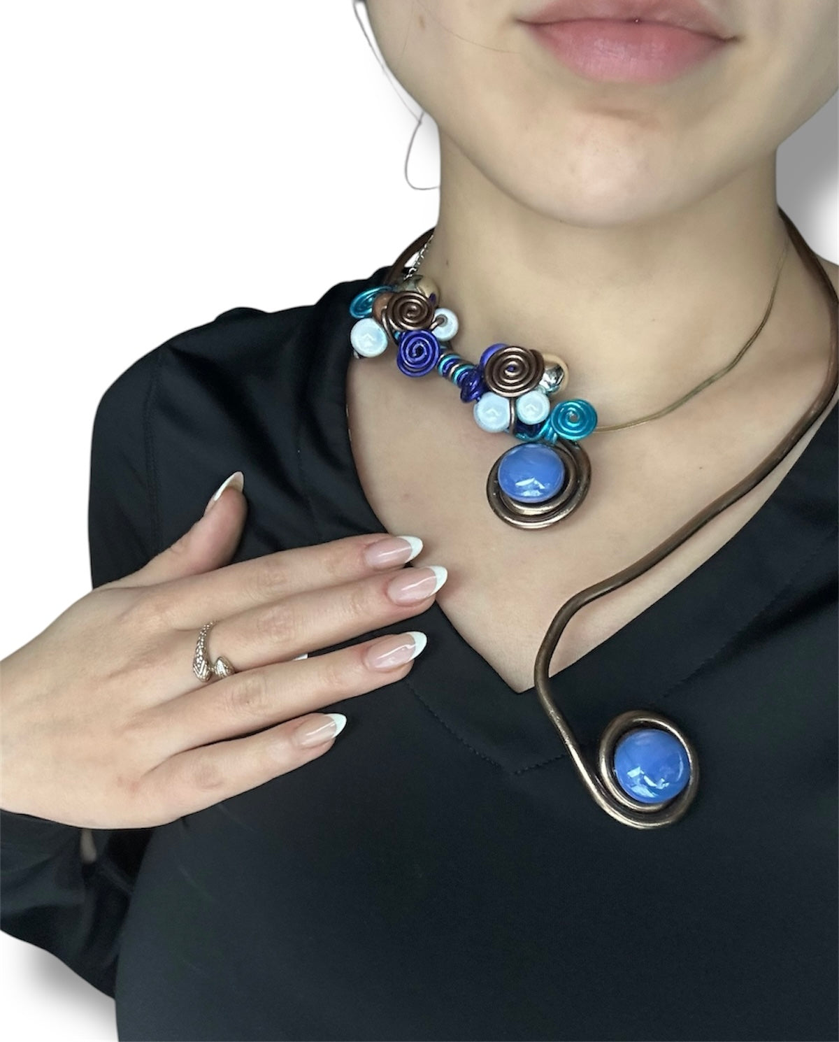 Rigid ajustable boho necklace