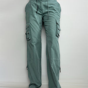 Light green cargo low rise baggy pants (M)