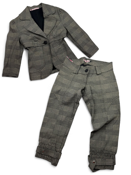 Beige office blazer + low rise capri pants set (XS)