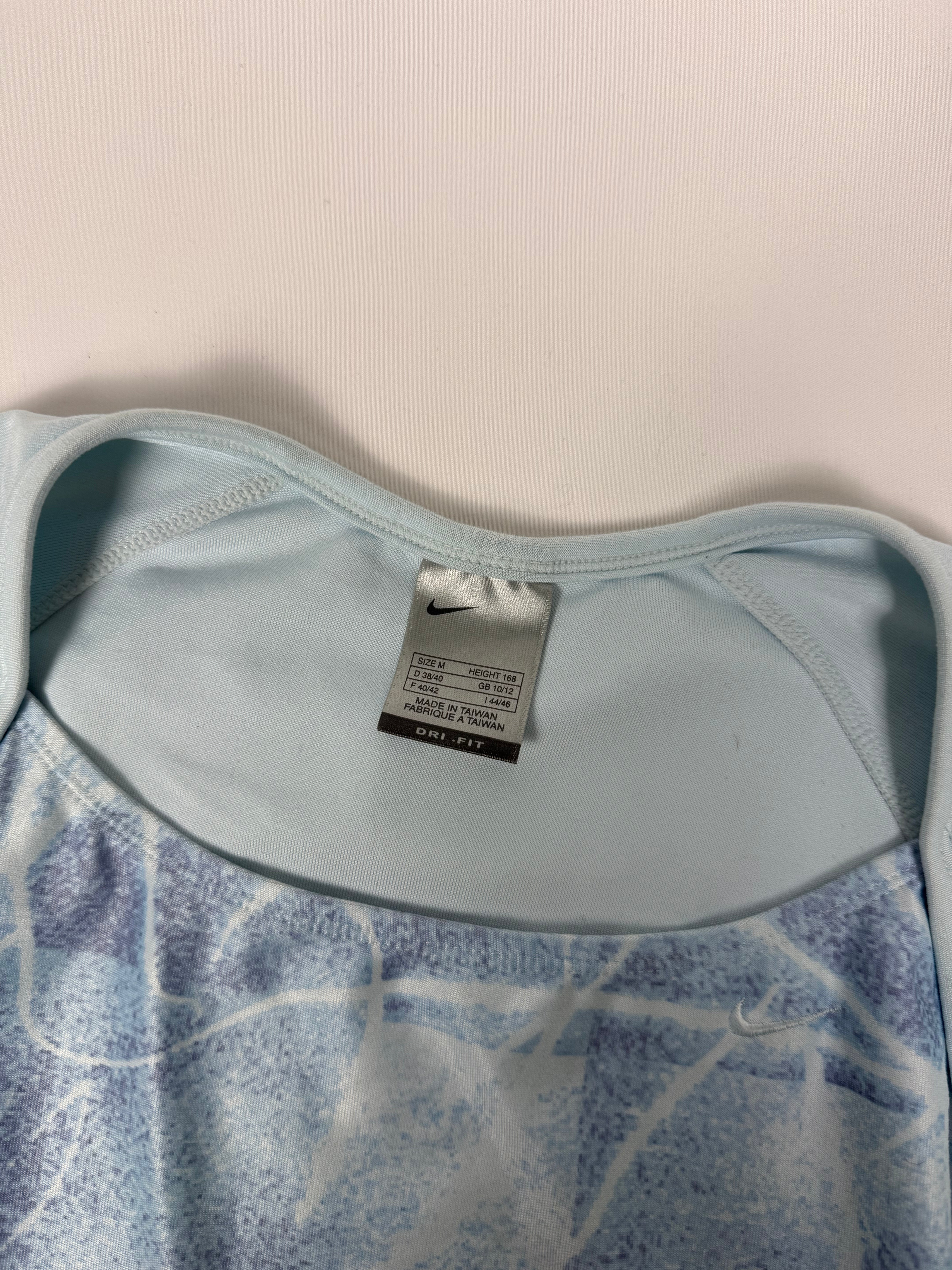 T-shirt de sport bleu ciel à logo swoosh (S/M)