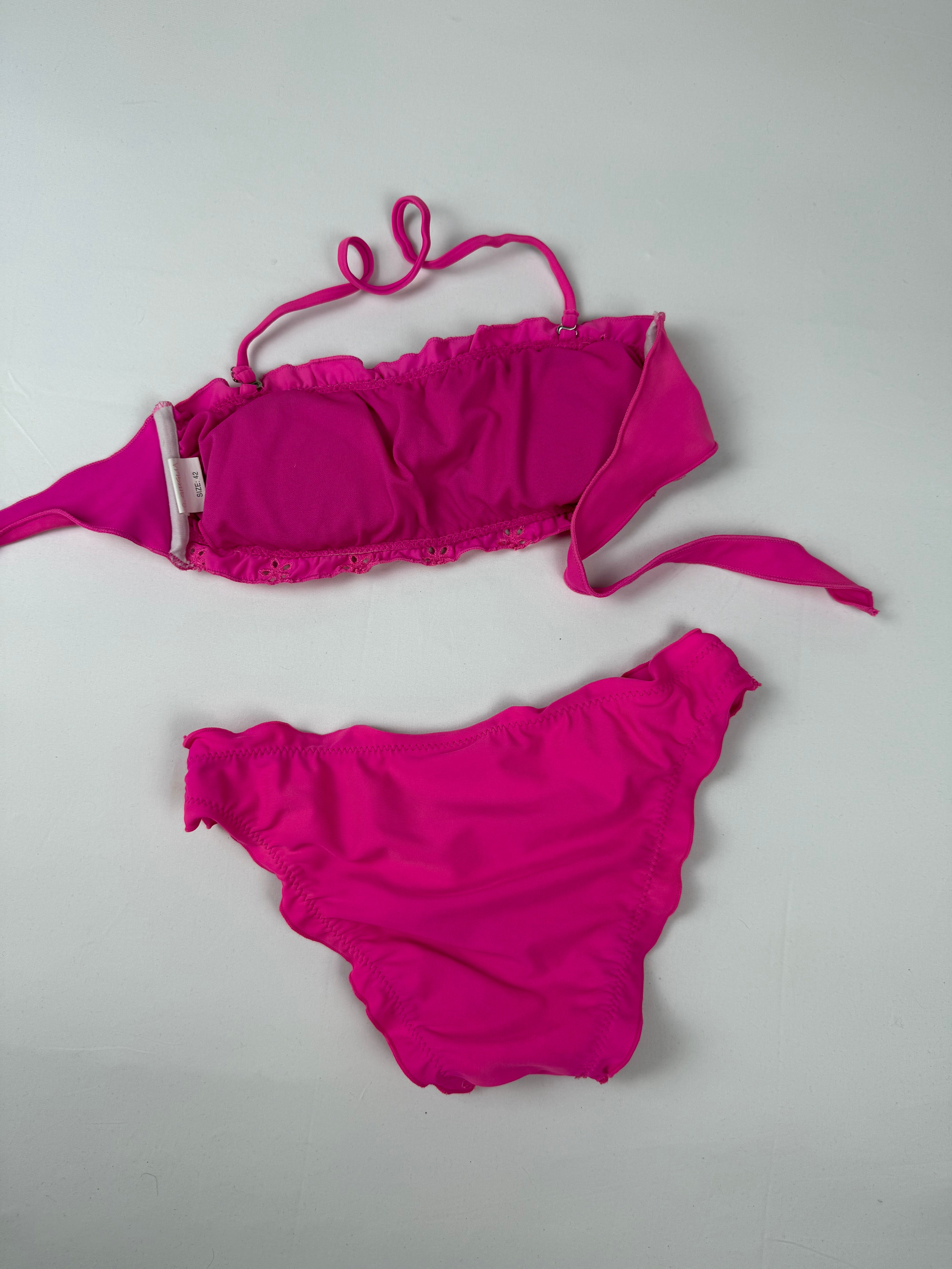 Pink embroidered low rise bikini set (XS)