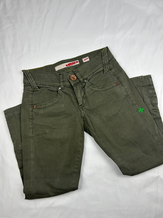 Khaki denim low rise capri pants (XS)