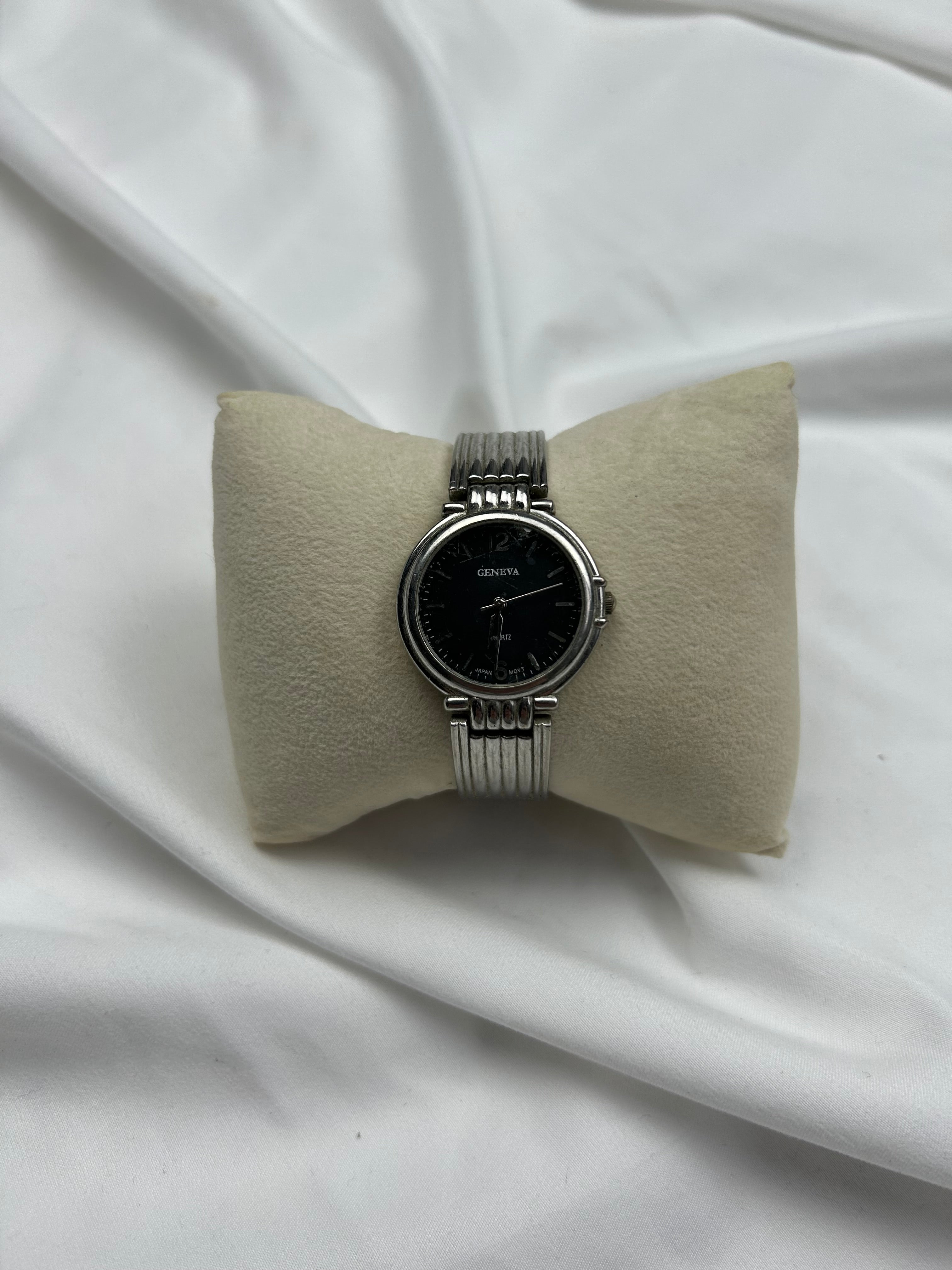 Vintage silver inox bracelet jewelry watch