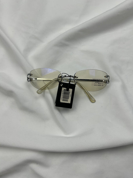 Brand new 2000s logo sunglasses