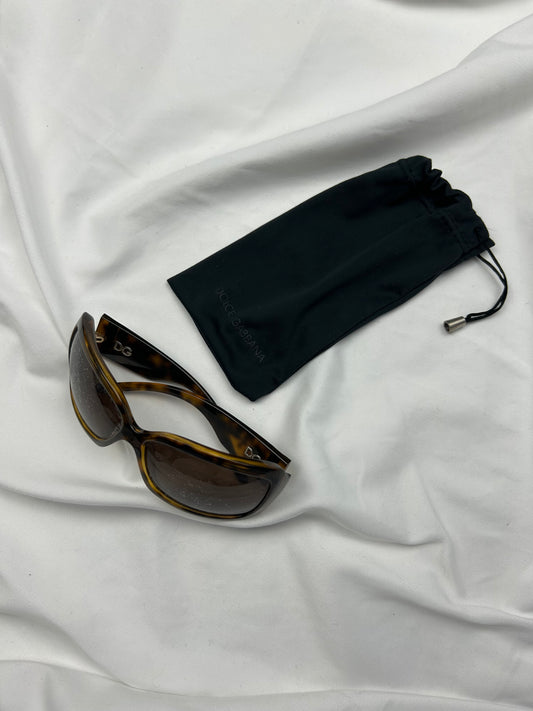 Brown 2000s logo sunglasses