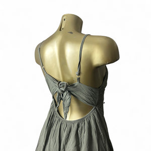 Khaki backless pleated summer mid dress (S/M)