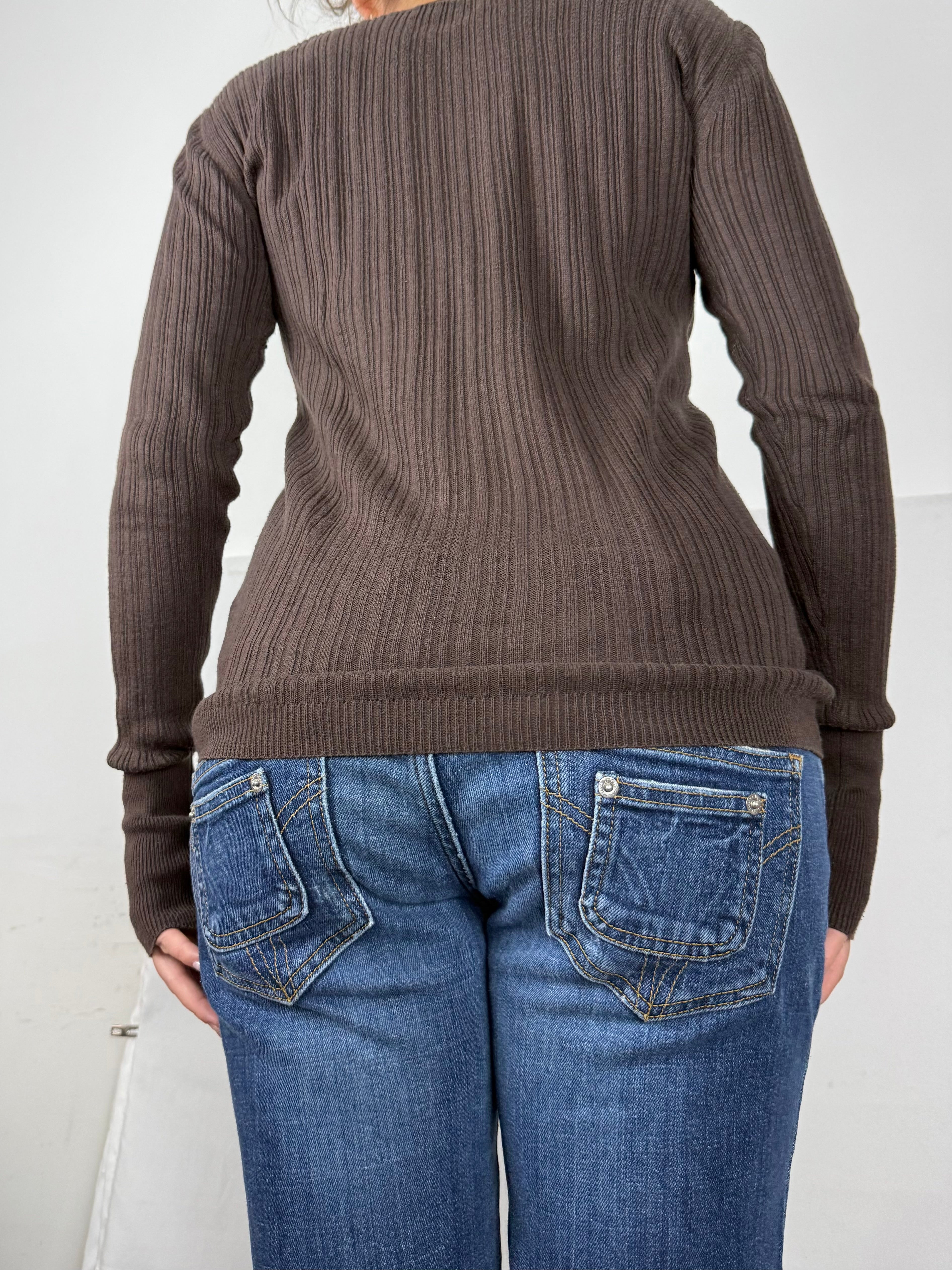 Brown ribbed V neck jumper (S/M)