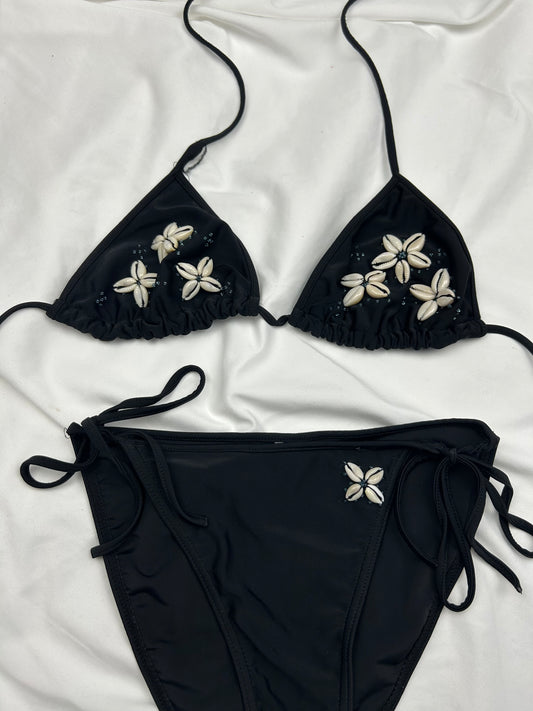 Black shellfish  bikini set (M/L)