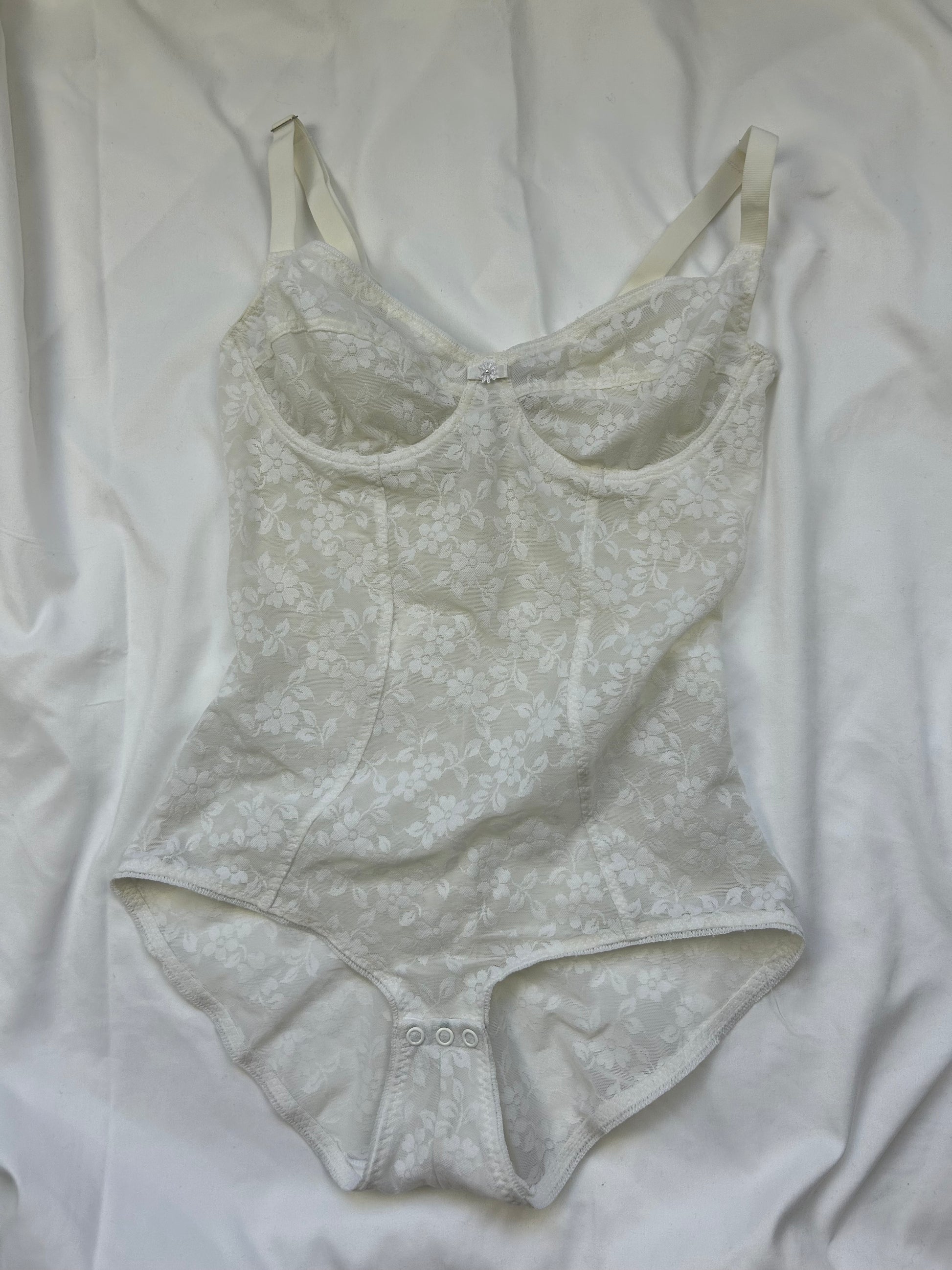White lace bodysuit top (S)