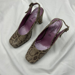 Beige snake print square toes 100% leather heels (38)