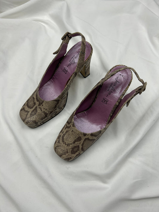 Beige snake print square toes 100% leather heels (38)