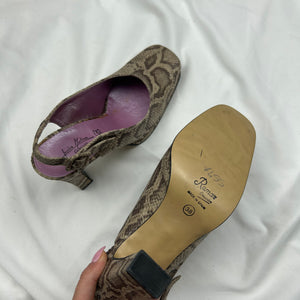 Beige snake print square toes 100% leather heels (38)