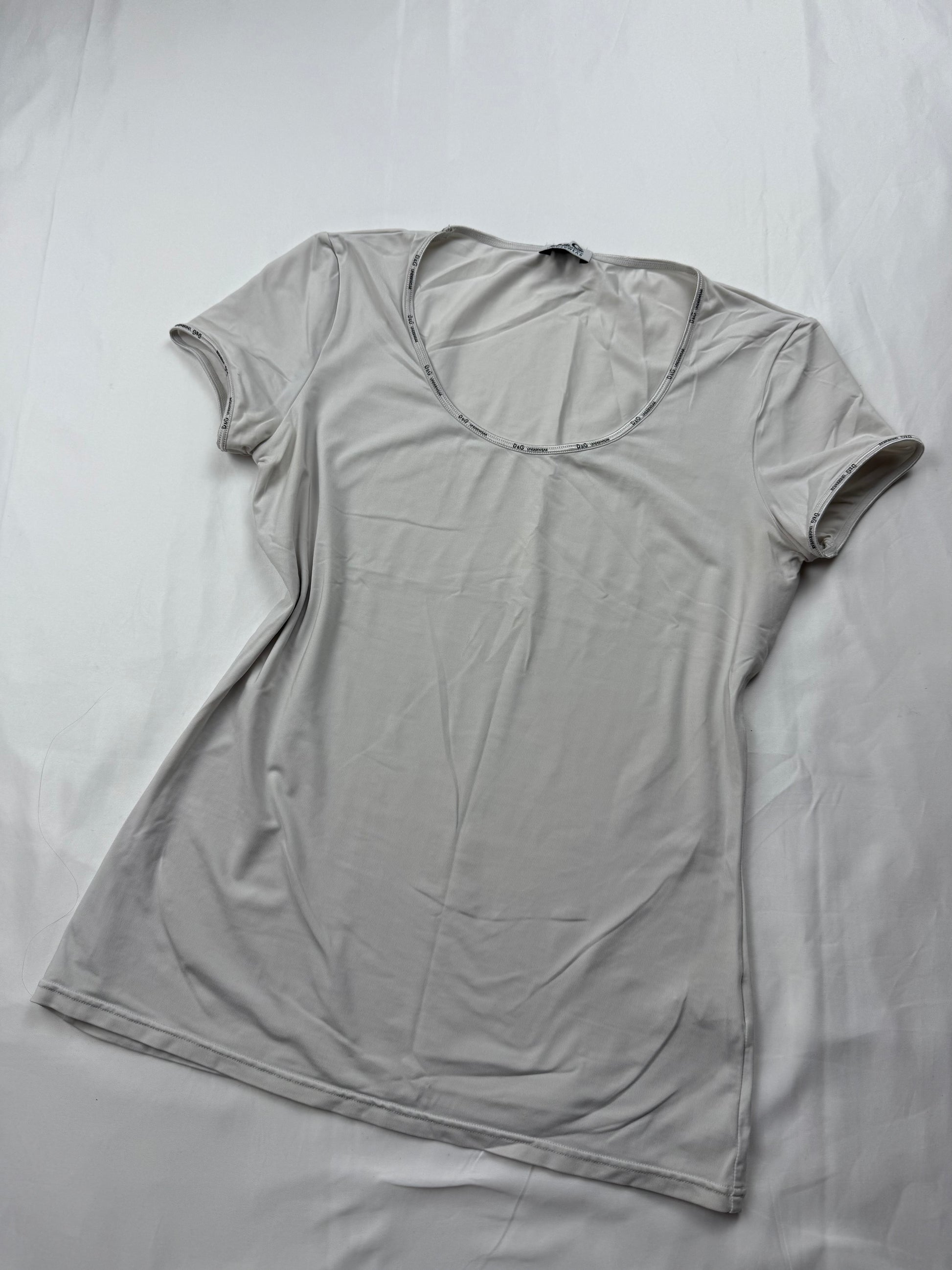 White lycra logo stretchy tee (M)