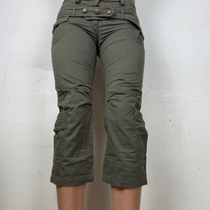 Khaki low rise utility capri pants (XS)