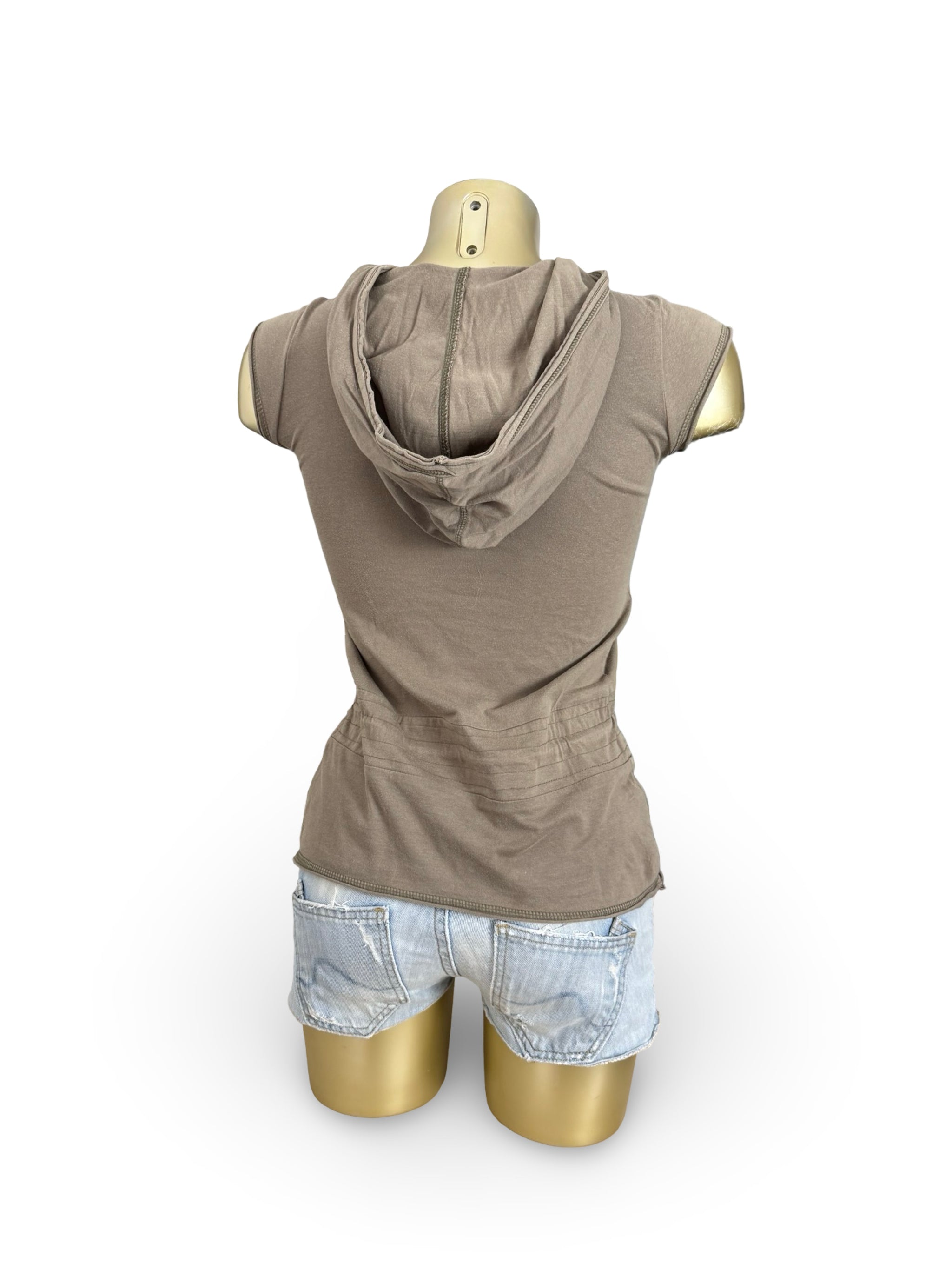 Khaki hooded graphic tee (M)