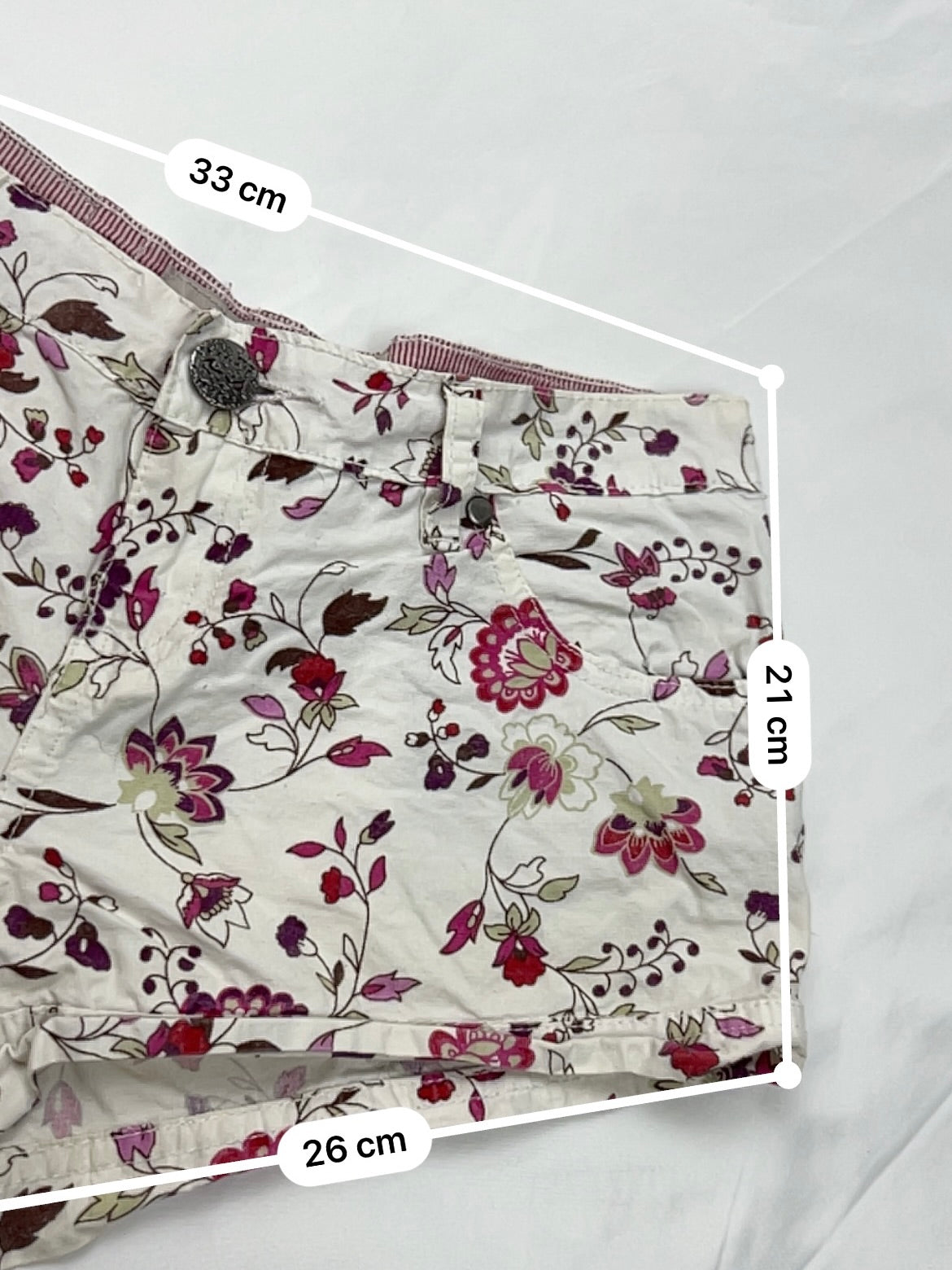 White floral denim low rise mini short (XS)