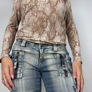 Brown snake print  long sleeves shirt (S/M)
