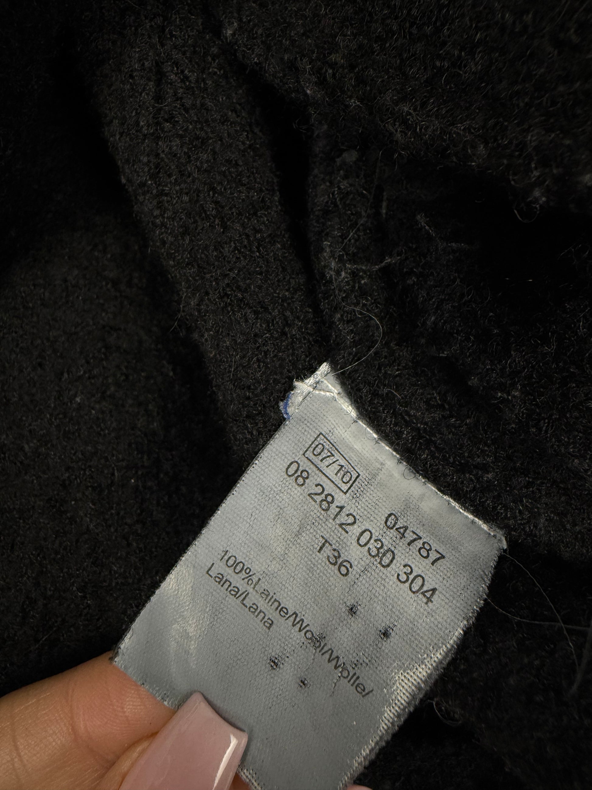 Black 100% wool large neck tight fit trench coat (S)