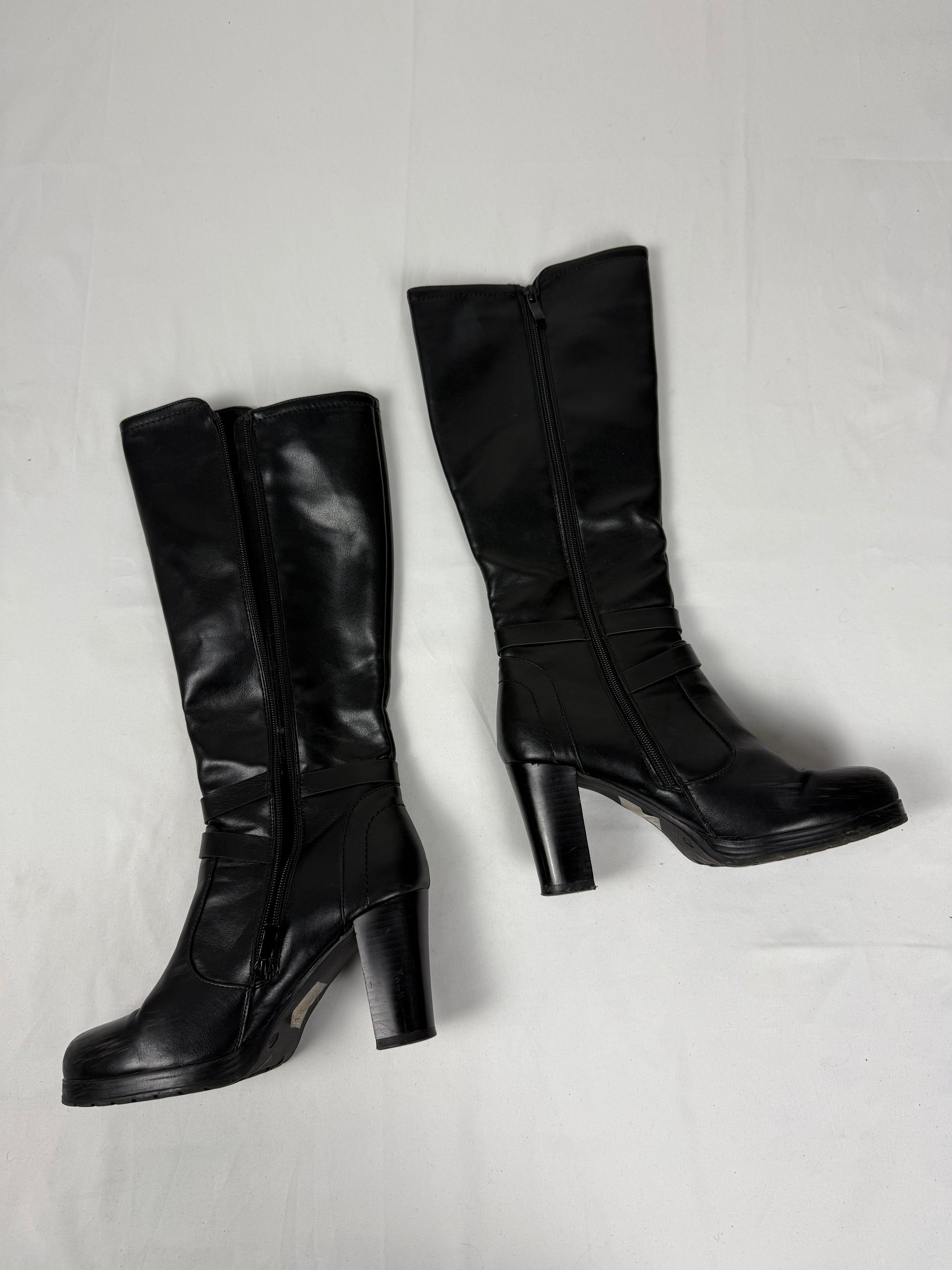 Black pvc leather heels knee high boots (38)