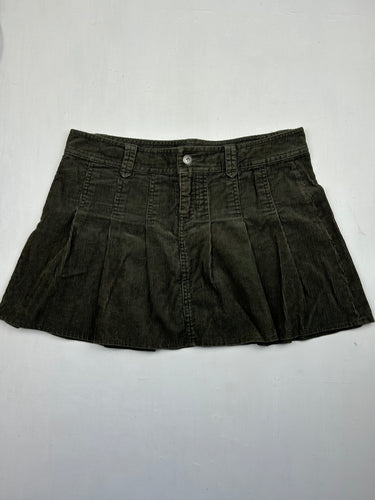 Khaki low rise ribbed velvet denim pleated mini skirt (M)